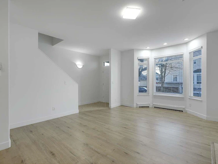 6626 Hampton Boulevard, Surrey, BC, V3W 1N2 - 9