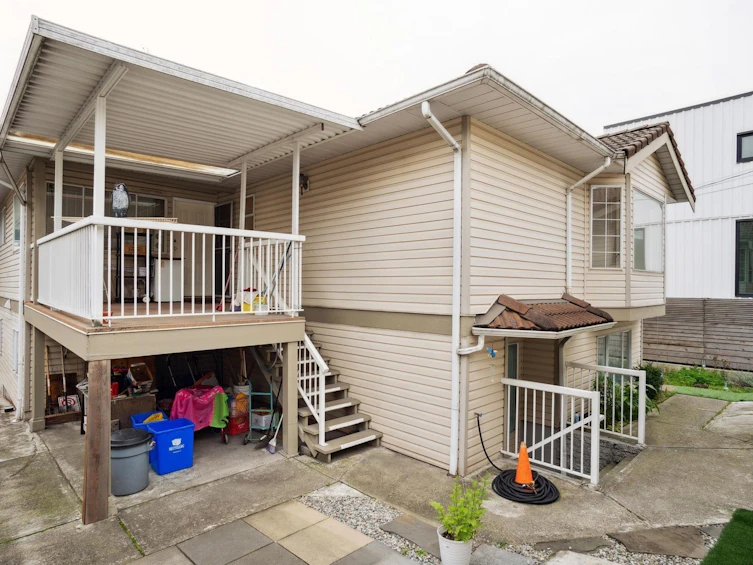 612 E 3rd Street, North Vancouver, BC, V7L 1G7 - 12