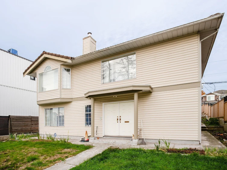 612 E 3rd Street, North Vancouver, BC, V7L 1G7 - 13