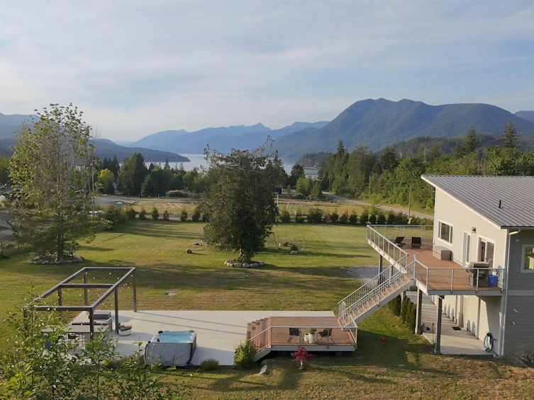 6315 Rimrock Road, Sechelt, BC, V7Z 0L1 - 2