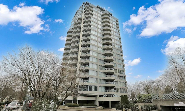 1402-13353 108 Avenue