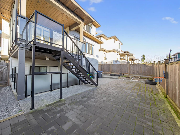 16764 18a Avenue, Surrey, BC, V3Z 9X5 - 34