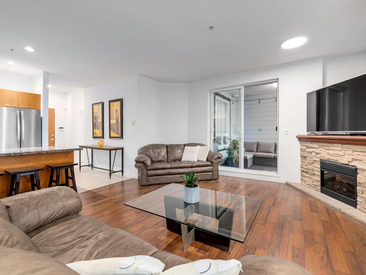 207-1175 55 Street, Delta, BC, V4M 3J9 - 3