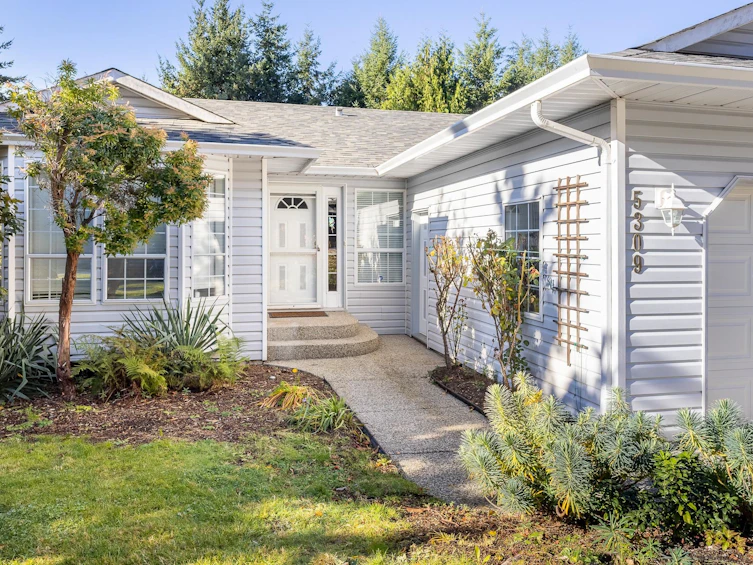 5309 Cedarview Place, Sechelt, BC, V7Z 0C2 - 2