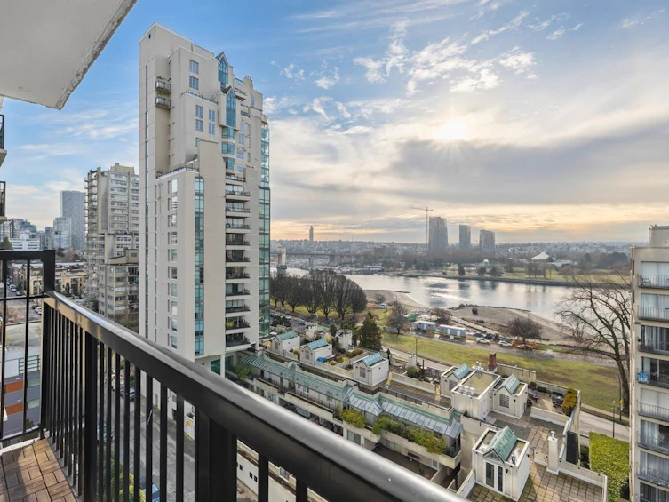 808-1330 Harwood Street, Vancouver, BC, V6E 1S8 - 5