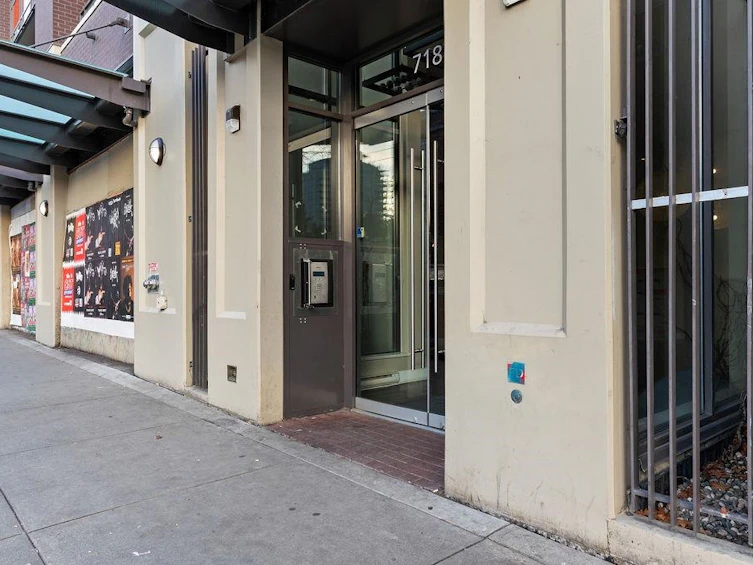 406-718 Main Street, Vancouver, BC, V6A 0B1 - 34