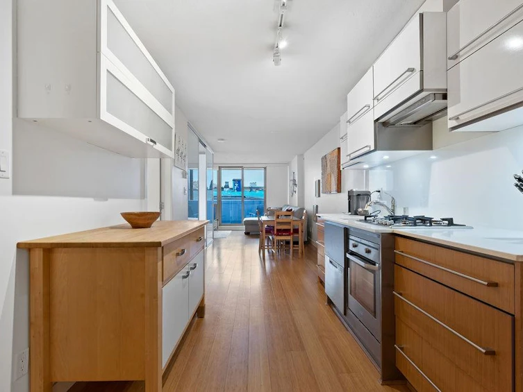 406-718 Main Street, Vancouver, BC, V6A 0B1 - 23