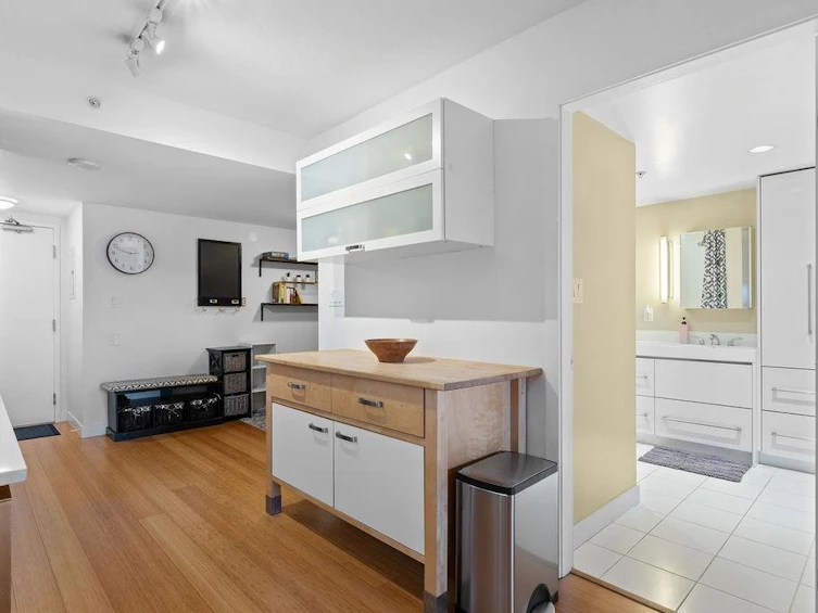406-718 Main Street, Vancouver, BC, V6A 0B1 - 22