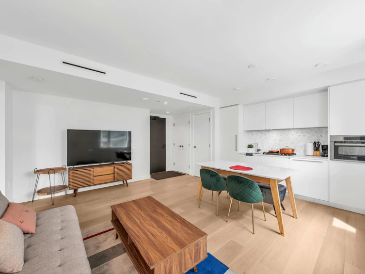 906-1180 Broughton Street, Vancouver, BC, V6G 2B1