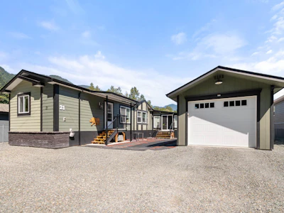21-59060 Lougheed Highway - 5
