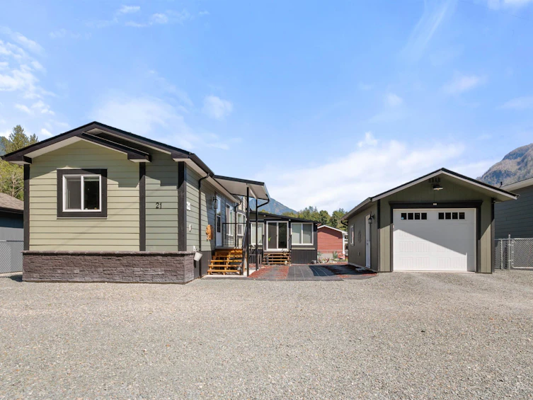 21-59060 Lougheed Highway, Agassiz, BC, V0X 1L3