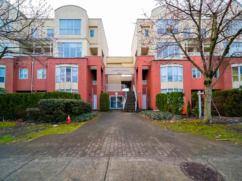 125 - 8300 General Currie Road, Richmond BC V6Y 3X1