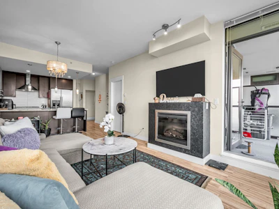 1606-7088 18th Avenue - 4