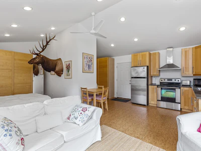 31796 Grove Avenue - 5