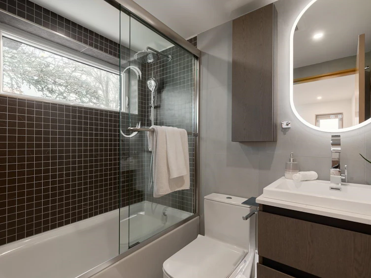 4717 Lanark Street, Vancouver, BC, V5N 3R9 - 19