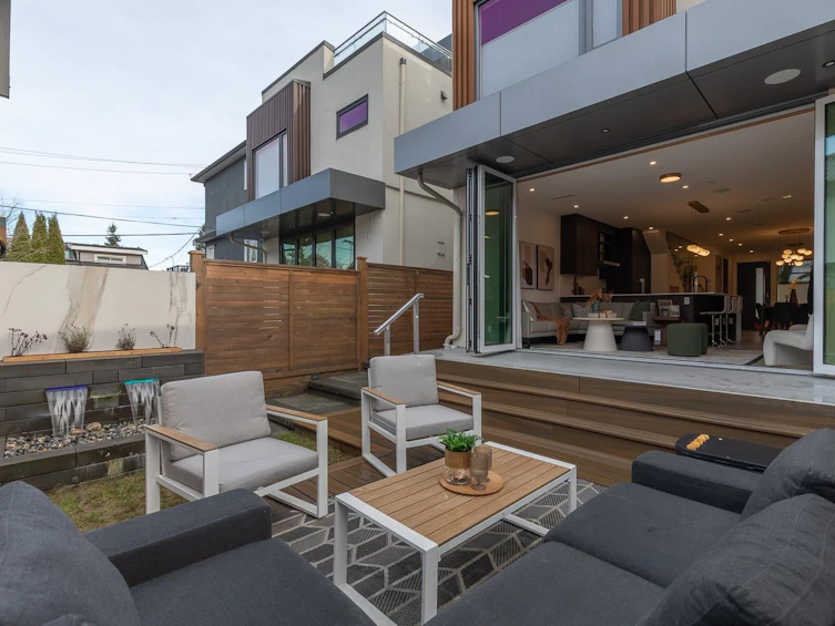 4717 Lanark Street, Vancouver, BC, V5N 3R9 - 12