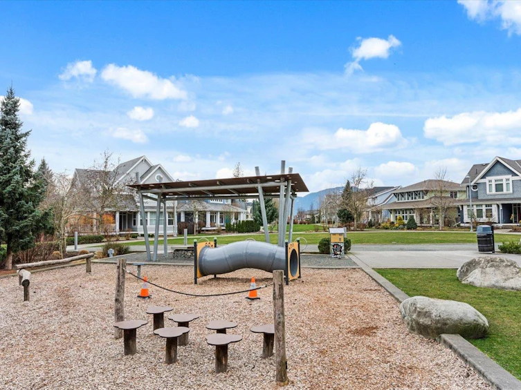5450 Dolly Varden Lane, Chilliwack, BC, V2R 0Z5 - 40
