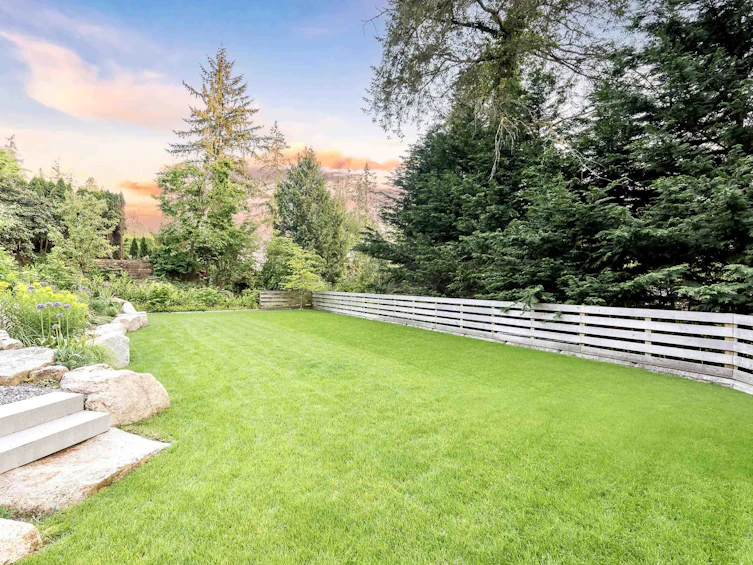 3823 Bayridge Avenue, West Vancouver, BC, V7V 3J3 - 38