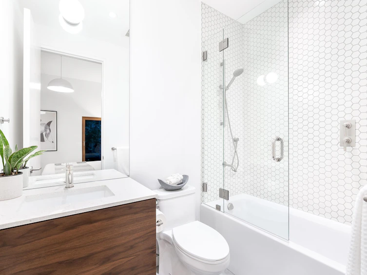 3823 Bayridge Avenue, West Vancouver, BC, V7V 3J3 - 33
