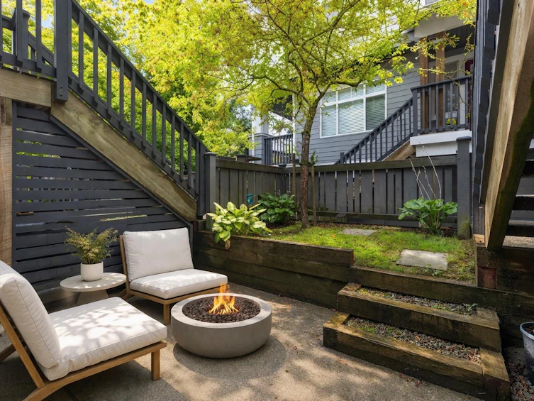109-15236 36 Avenue, Surrey, BC, V3Z 2B3