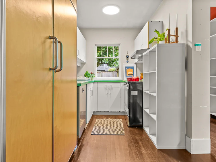 3141 W 39th Avenue, Vancouver, BC, V6N 2Z7 - 16