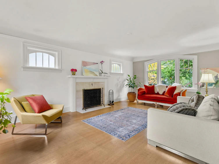 3141 W 39th Avenue, Vancouver, BC, V6N 2Z7 - 2