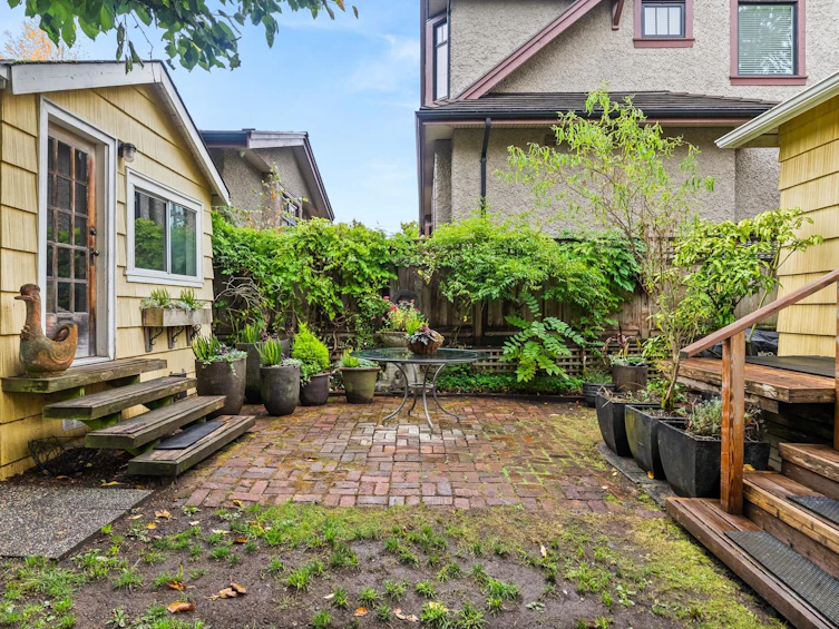 3141 W 39th Avenue, Vancouver, BC, V6N 2Z7 - 38