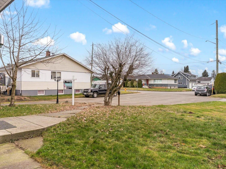 46323 Magnolia Avenue, Chilliwack, BC, V2P 3J1 - 35