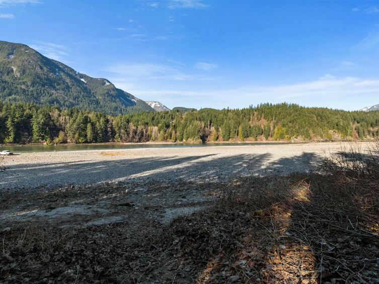 560 Wardle Street, Hope, BC, V0X 1L0 - 39