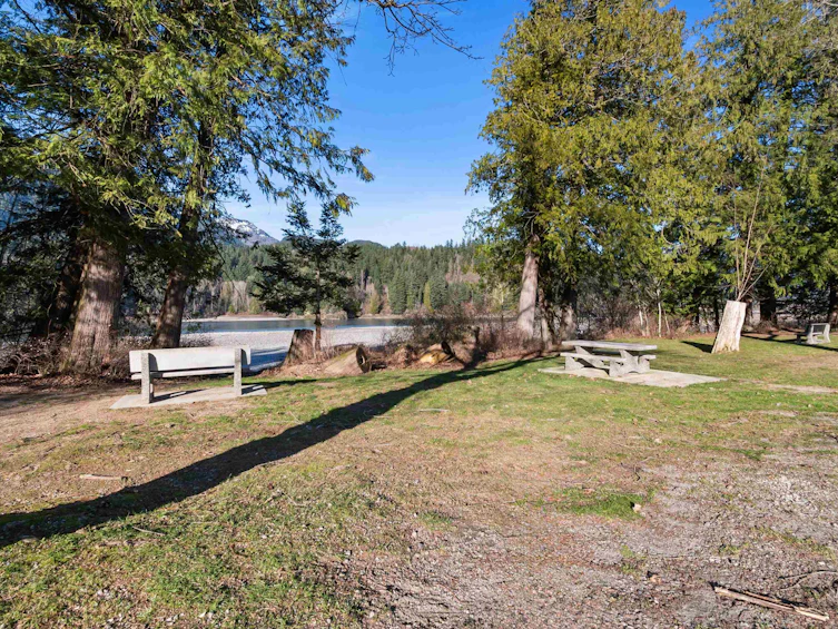 560 Wardle Street, Hope, BC, V0X 1L0 - 40