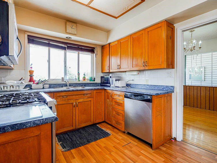 13792 112 Avenue, Surrey, BC, V3R 2G3 - 11