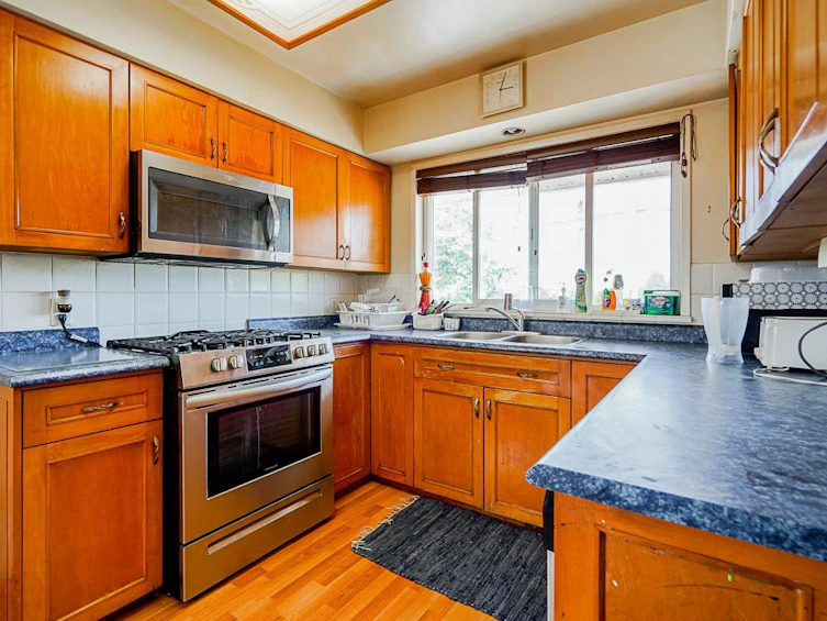 13792 112 Avenue, Surrey, BC, V3R 2G3 - 9