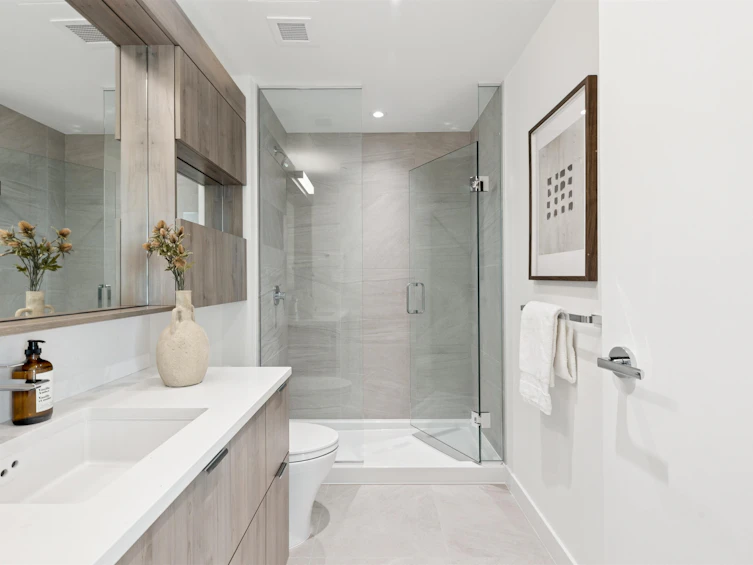 112-755 Harbourside Drive, North Vancouver, BC, V7P 0G1 - 31