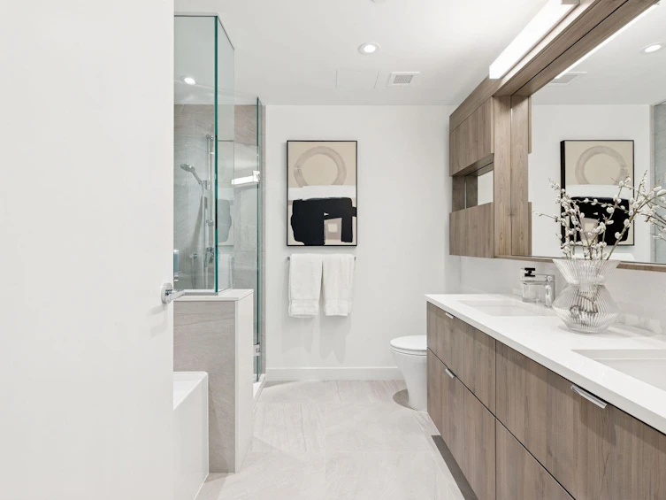 112-755 Harbourside Drive, North Vancouver, BC, V7P 0G1 - 24
