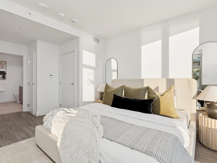 112-755 Harbourside Drive, North Vancouver, BC, V7P 0G1 - 23