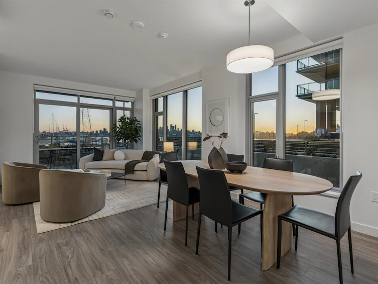 112-755 Harbourside Drive, North Vancouver, BC, V7P 0G1