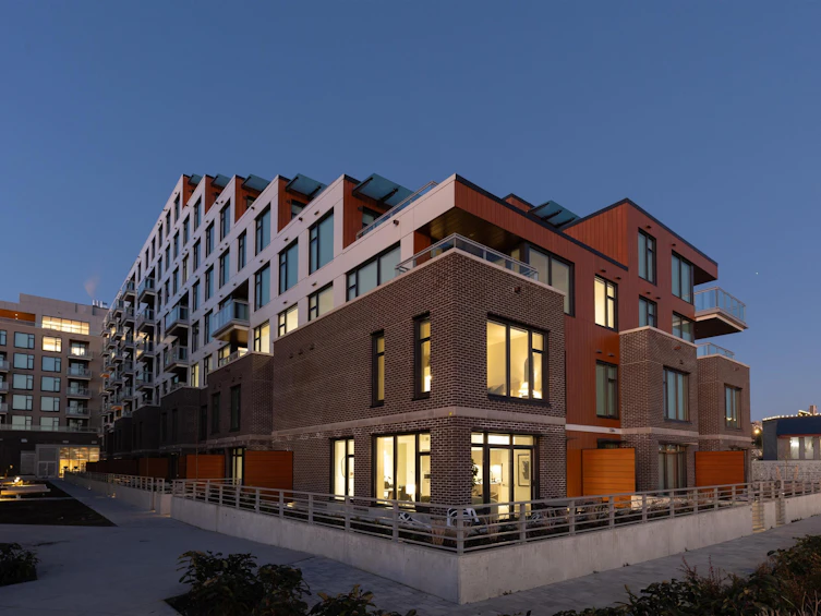 112-755 Harbourside Drive, North Vancouver, BC, V7P 0G1 - 35