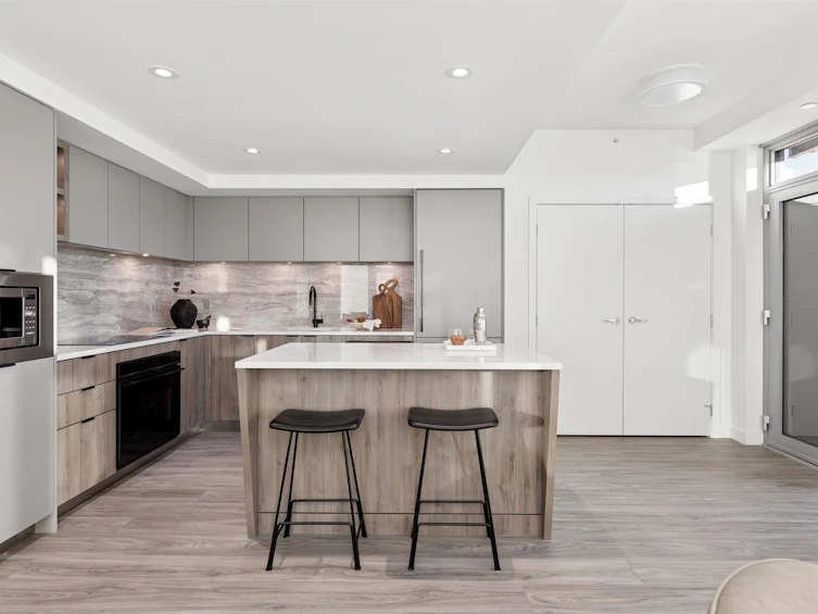 112-755 Harbourside Drive, North Vancouver, BC, V7P 0G1 - 17