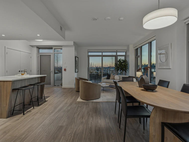 112-755 Harbourside Drive, North Vancouver, BC, V7P 0G1 - 2