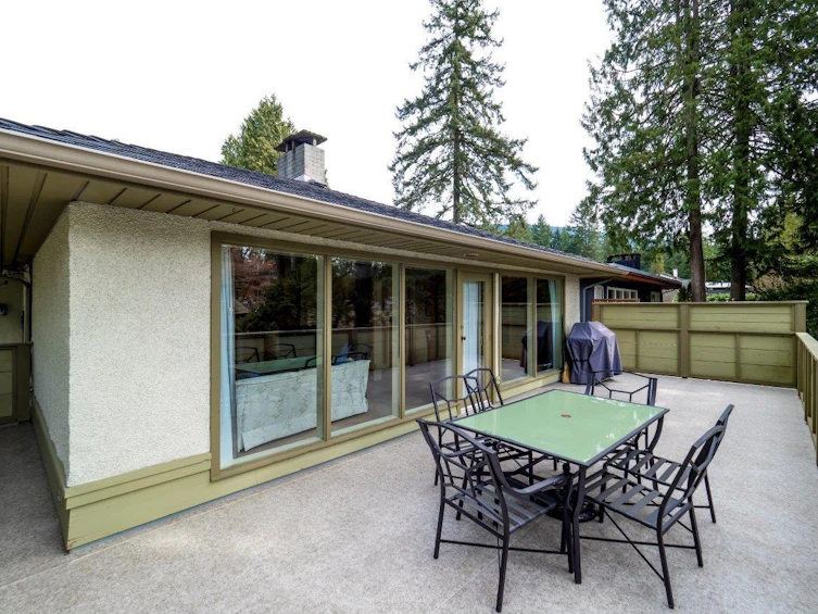 4302 Carolyn Drive, North Vancouver, BC, V7R 4A4 - 13