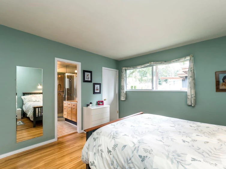 4302 Carolyn Drive, North Vancouver, BC, V7R 4A4 - 17