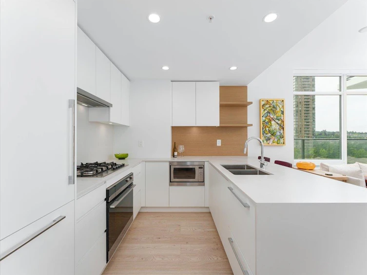 502-2181 Madison Avenue, Burnaby, BC, V5C 0N4 - 6