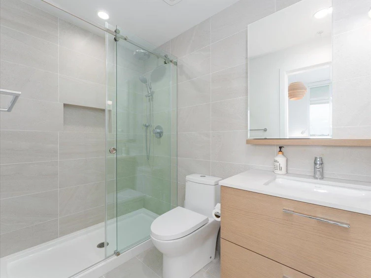 502-2181 Madison Avenue, Burnaby, BC, V5C 0N4 - 8