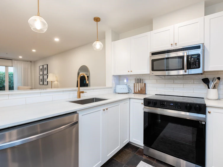108-22022 49 Avenue, Langley, BC, V3A 3R9 - 5