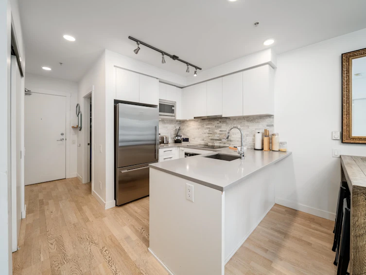 210-2468 Bayswater Street, Vancouver, BC, V6K 4B3 - 7