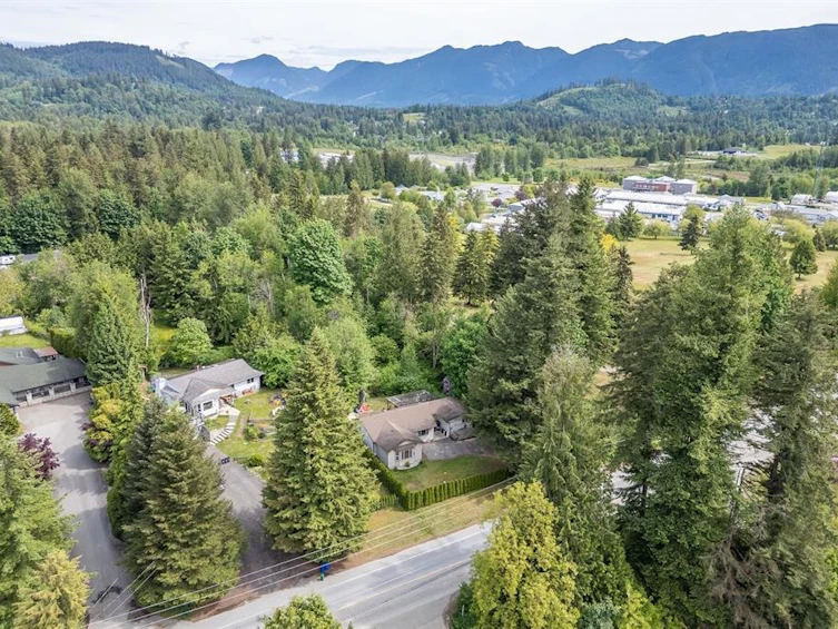 33581 Dewdney Trunk Road, Mission, BC, V2V 6Y3 - 11