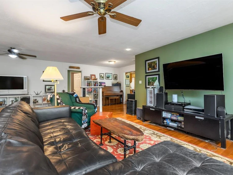 33581 Dewdney Trunk Road, Mission, BC, V2V 6Y3 - 25