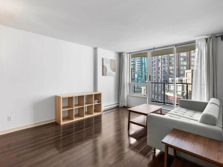 706-1212 Howe Street, Vancouver, BC, V6Z 2M9 - 2
