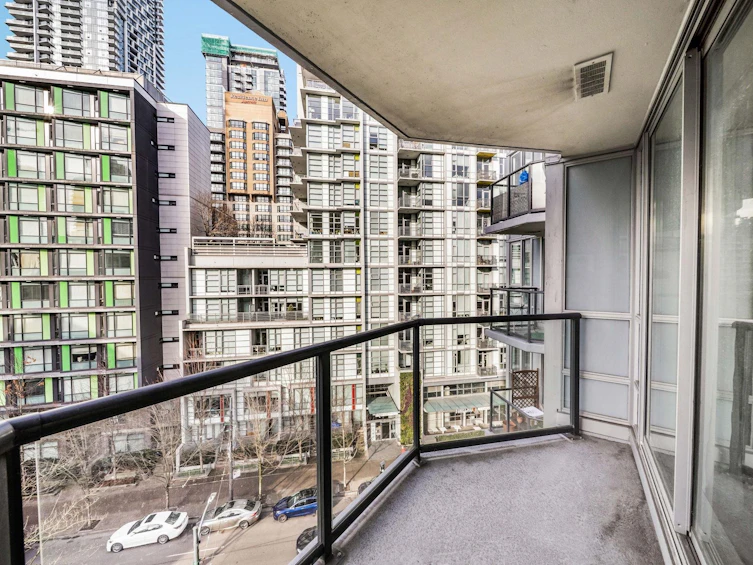 706-1212 Howe Street, Vancouver, BC, V6Z 2M9 - 7