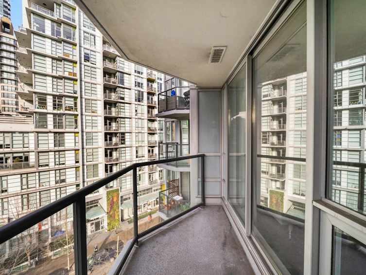 706-1212 Howe Street, Vancouver, BC, V6Z 2M9 - 6